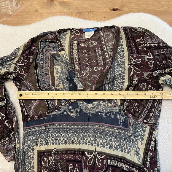 Delia’s Womens Boho 3/4 Sleeve Top Blouse Low V Neck Chiffon Top Made in US Sz M - Picture 12 of 13